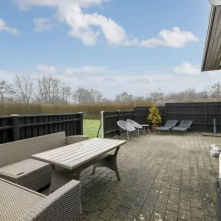 C11098-hemmet-tranevaenget-2 * Hemmet