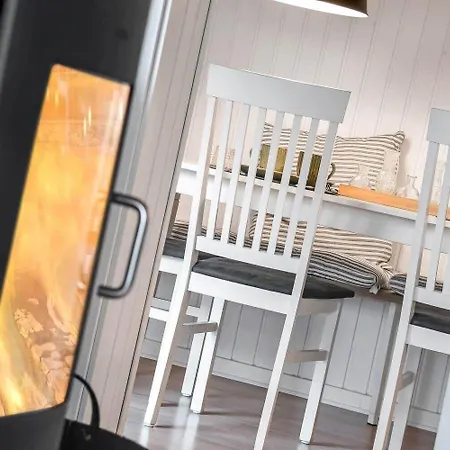 C11098-hemmet-tranevaenget-2 * Hemmet